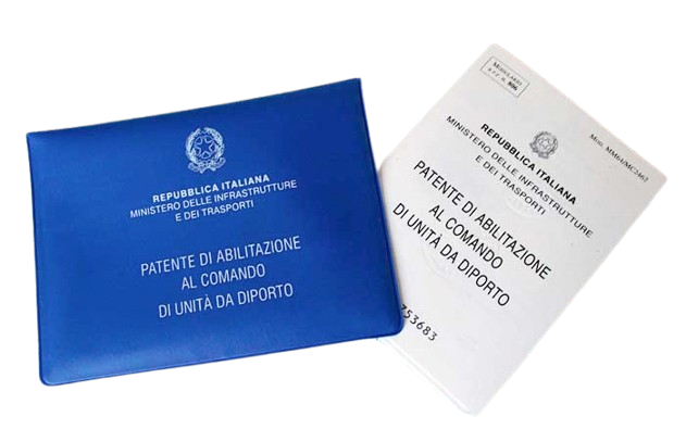 Italienischen Bootsführerschein online kaufen